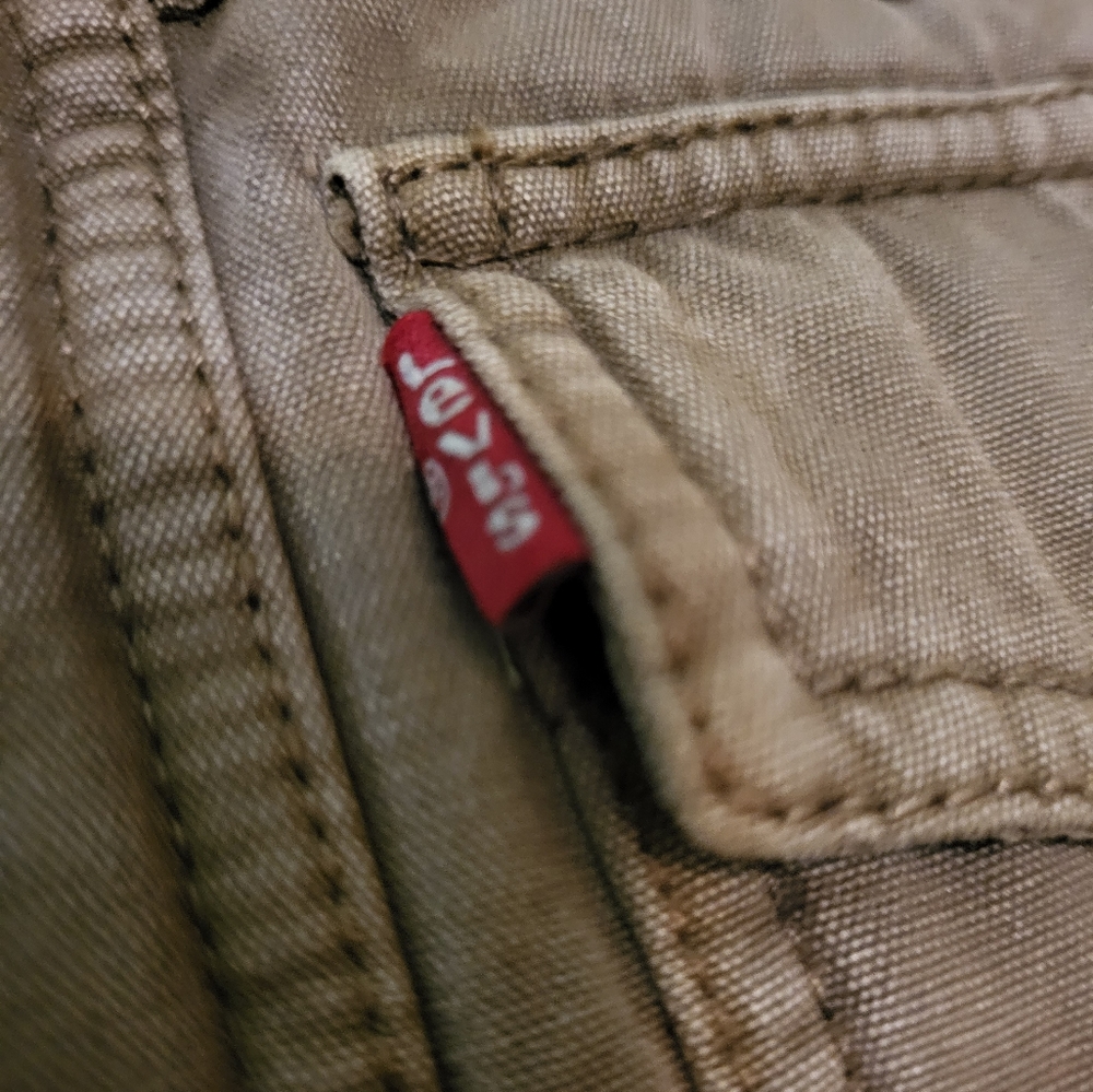 Levi's Trucker Jacket (Medium) - image 3